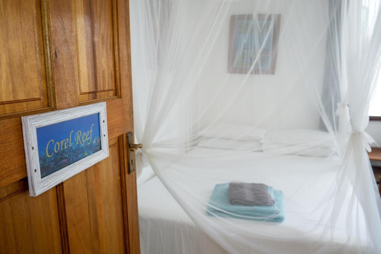 C-Mew Guest House Praia do Praia do Tofo Zewnętrze zdjęcie